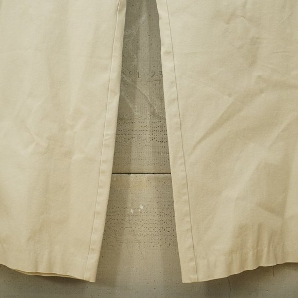 Eddie Bauer Slightly Curvy Fit Ladies 14 Petite Khaki Pants Slacks - Picture 3 of 7